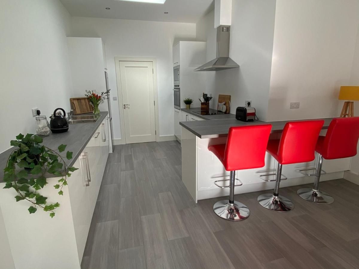 Apt 4 - Silver Spruce Appartamento Cill Airne Esterno foto